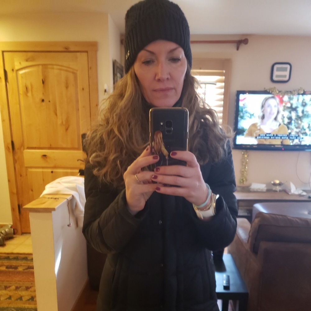 Meet your Posher, Anca